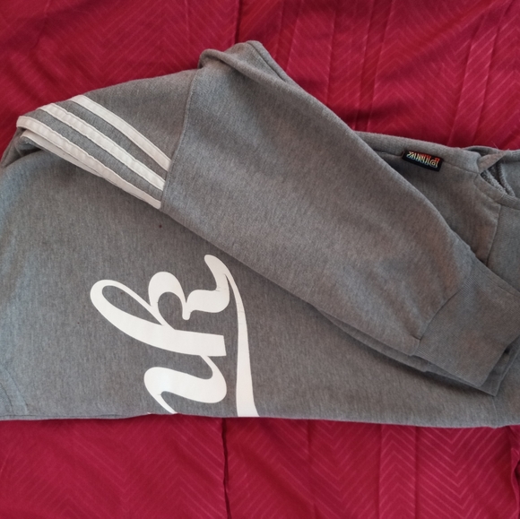 Pink Gray pull over - Picture 3 of 5